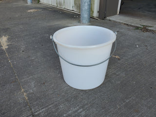 Stein-Way 10 Qt. Calf Bucket