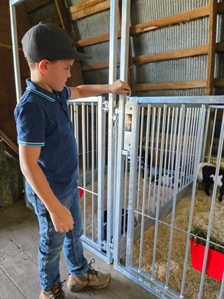 Stein-Way Champion Series Show Pen - Front Panel