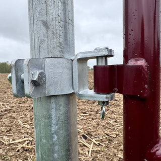 Stein-Way Clamp On Gate Hinge Set with 5/8" Pin for Round Metal Post